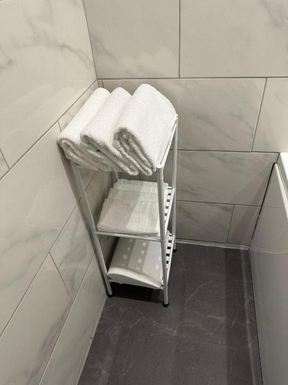 Studio Jaccuzzi A 2 Min Davignon Les Angles (Gard) Exterior foto